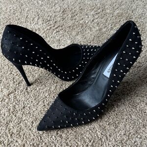 Steve Madden Black Studded Heels